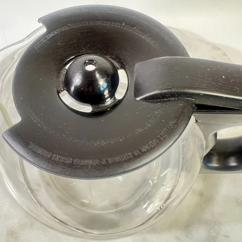 Mr Coffee 12 Cup Replacement‎ Glass Carafe Pot With Black Handle & Lid 5.5